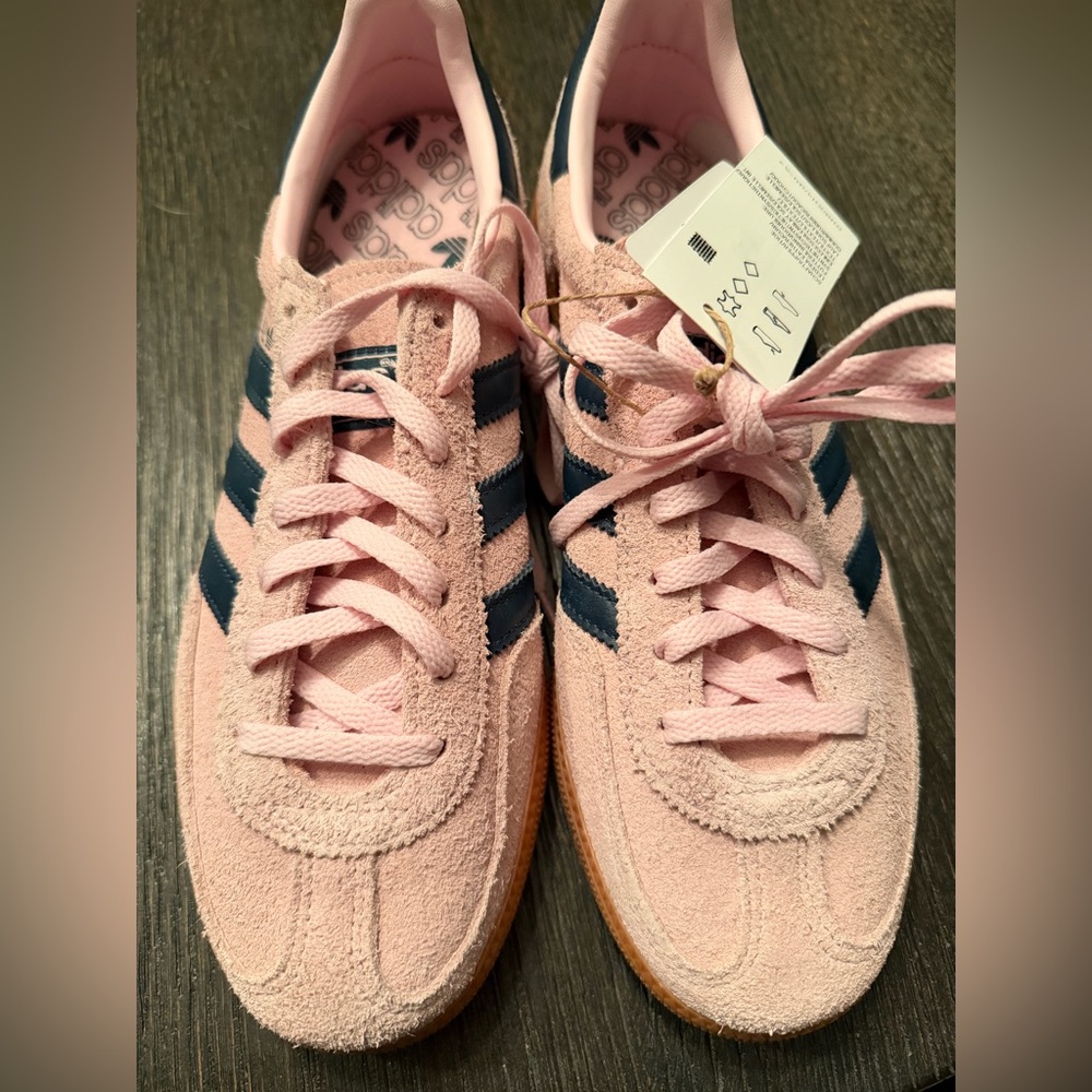 Adidas- HANDBALL SPEZIAL SHOES Clear Pink / Arctic Night / Gum - BNWT - Picture 3 of 9
